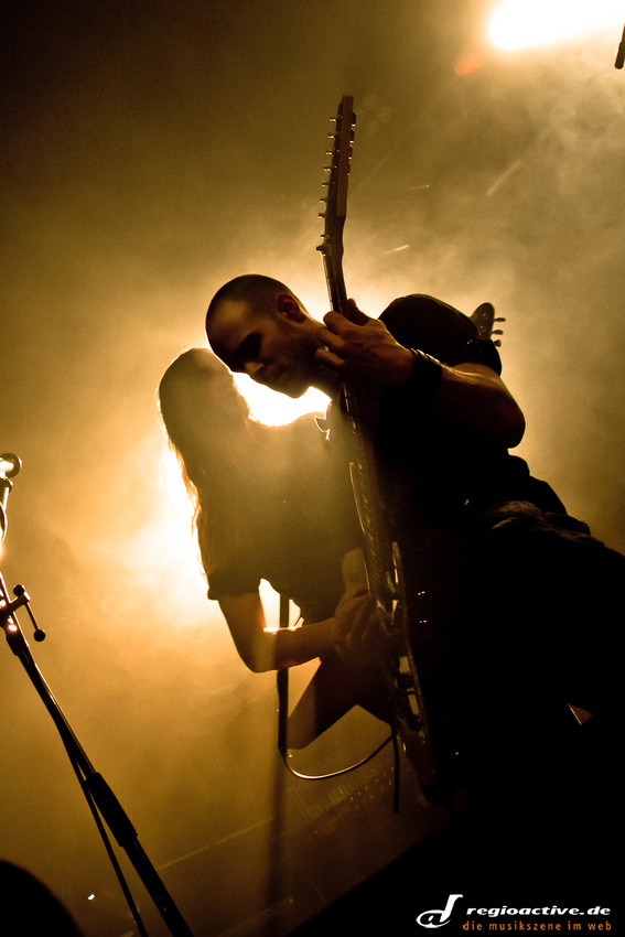 Mercenary (live im Longhorn, Stuttgart 2011)